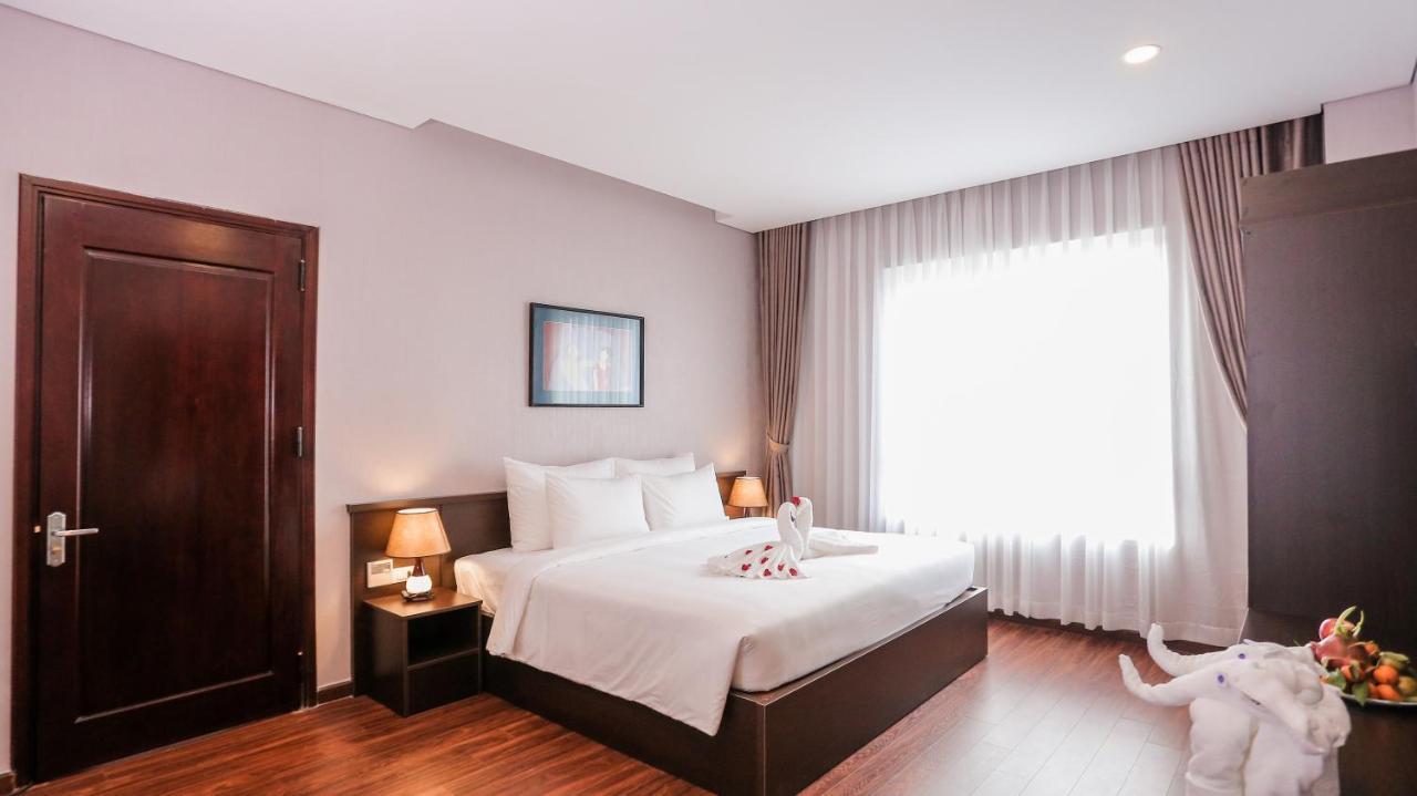 Elephants Hotel Буонметхуот Екстер'єр фото