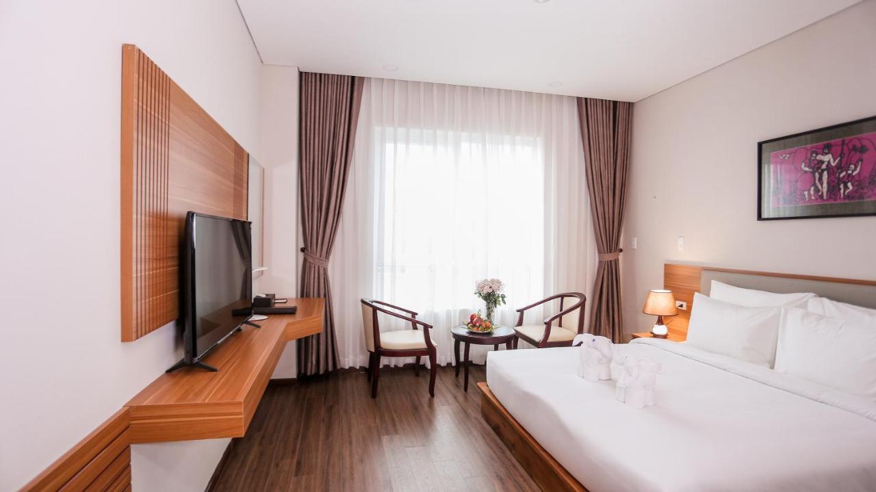 Elephants Hotel Буонметхуот Екстер'єр фото