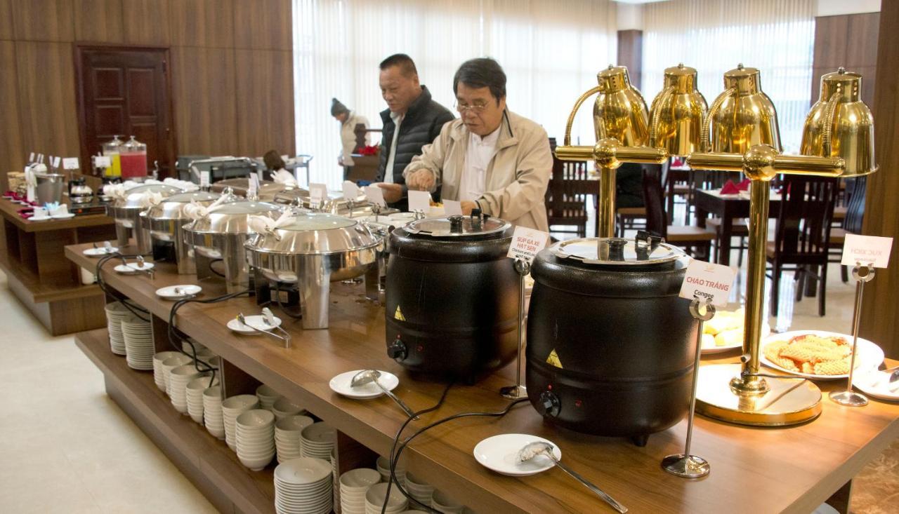 Elephants Hotel Буонметхуот Екстер'єр фото
