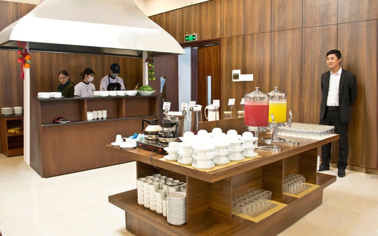 Elephants Hotel Буонметхуот Екстер'єр фото