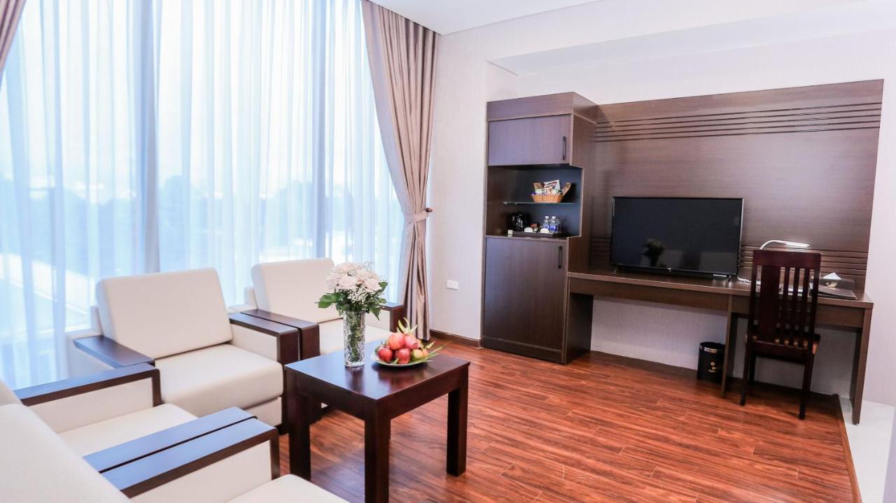 Elephants Hotel Буонметхуот Екстер'єр фото